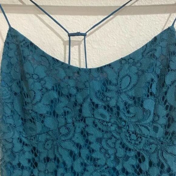 Urban Outfitters Kimchi Blue Green Pacey thin strap Bodycon Midi Lace Dress Sz 0 - Picture 5 of 8